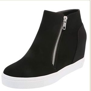 Women's Cece Hidden Wedge Casual Brash shoe